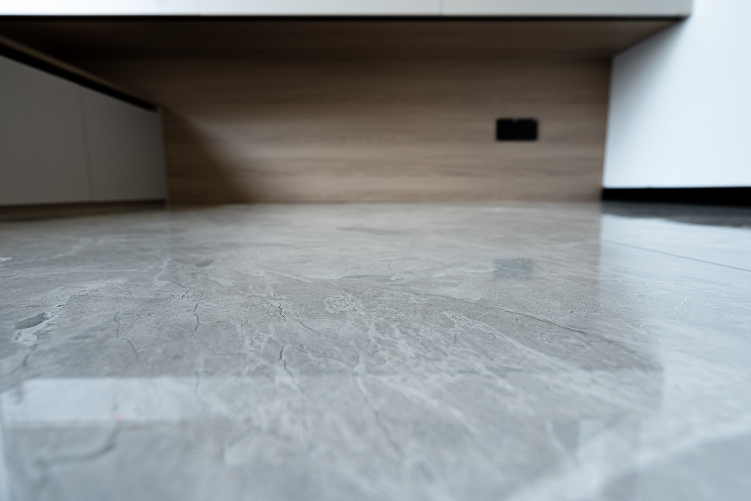 地砖.jpg 地砖.jpg